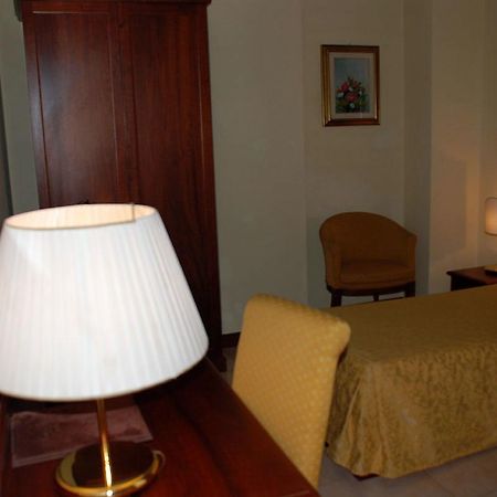 Certosa Hotel Милан Экстерьер фото
