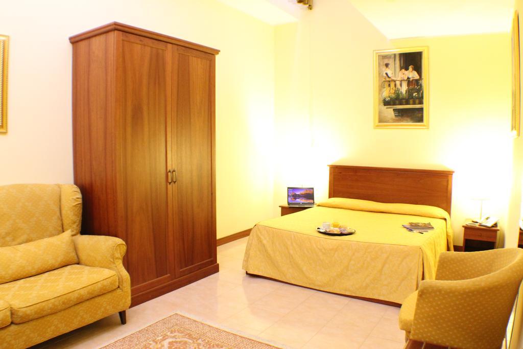 Certosa Hotel Милан Экстерьер фото