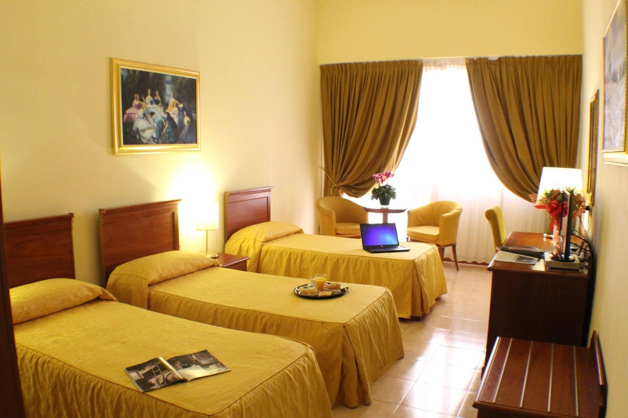 Certosa Hotel Милан Экстерьер фото